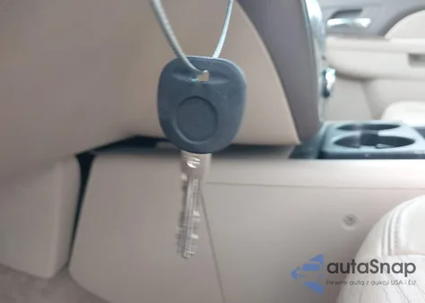 2011 GMC Yukon Slt from USA, damaged, VIN 1GKS2CE07BR261299